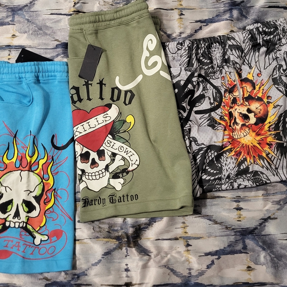 Extra large Ed hardy shorts